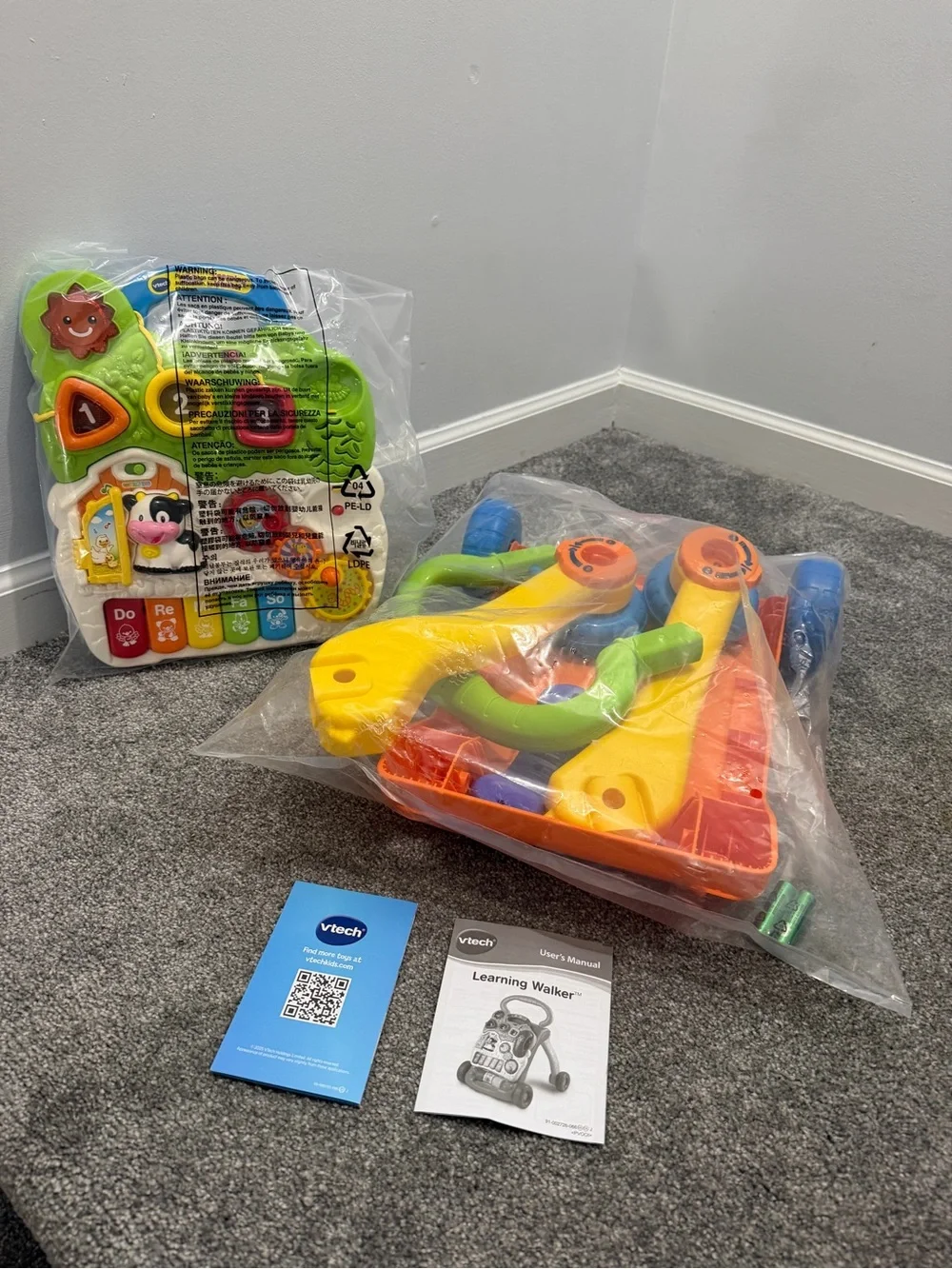 VTECH Baby Walker with Piano and Play Panel - Green/Orange